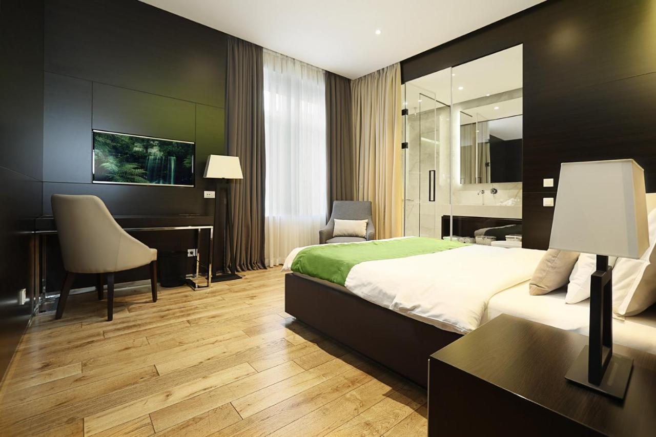 Maccani Black Luxury Suites ベオグラード エクステリア 写真