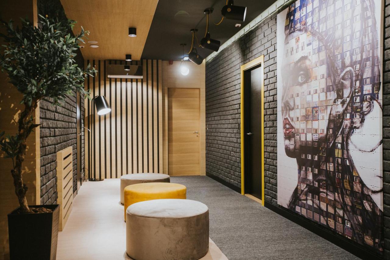 Maccani Black Luxury Suites ベオグラード エクステリア 写真