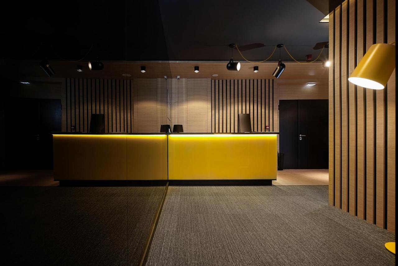 Maccani Black Luxury Suites ベオグラード エクステリア 写真